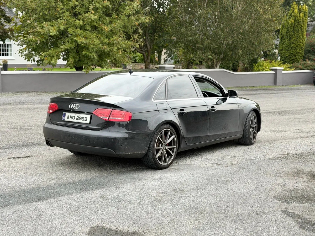 Audi a4 2011 - Image 5