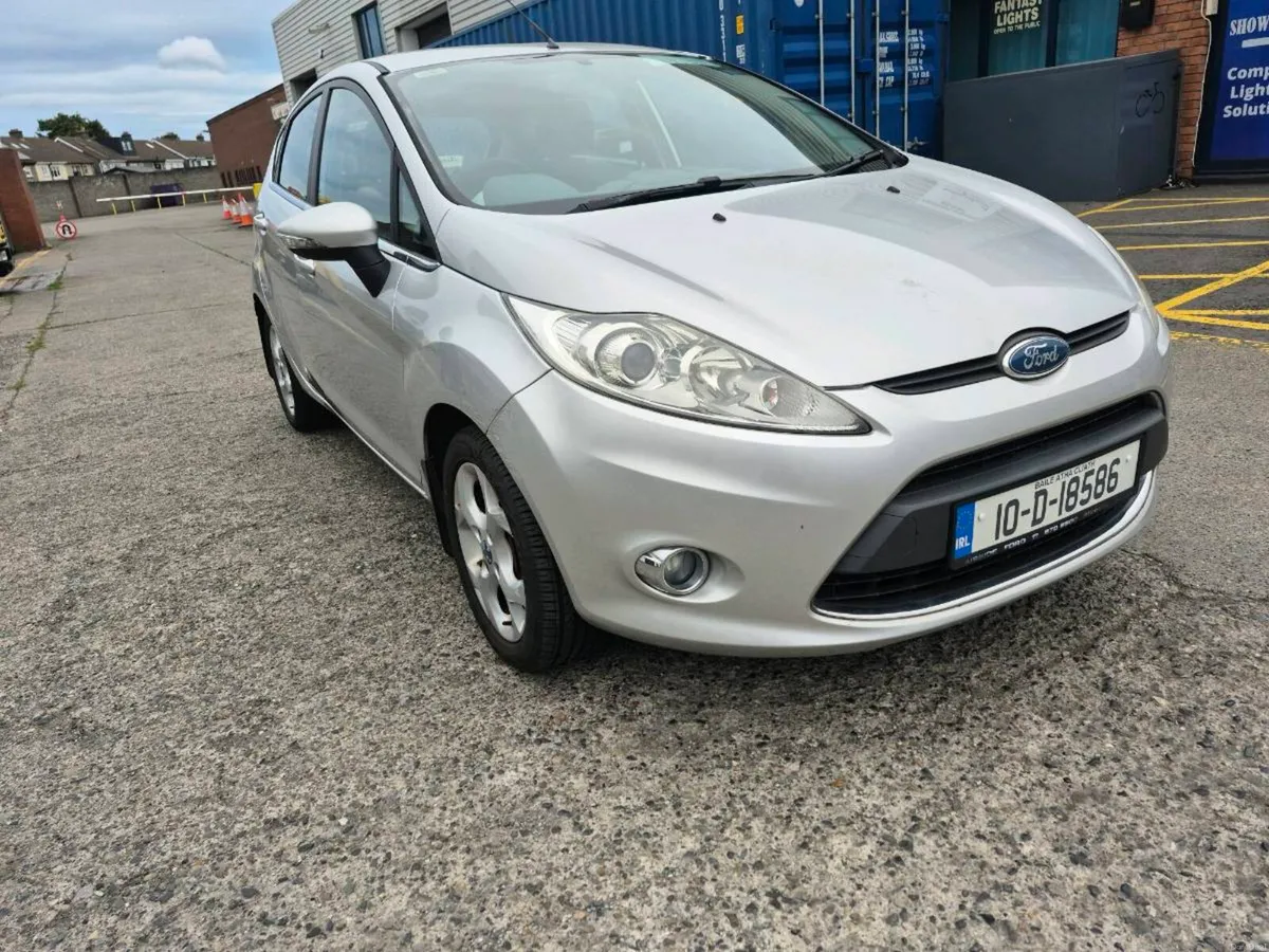 Ford fiesta - Image 5