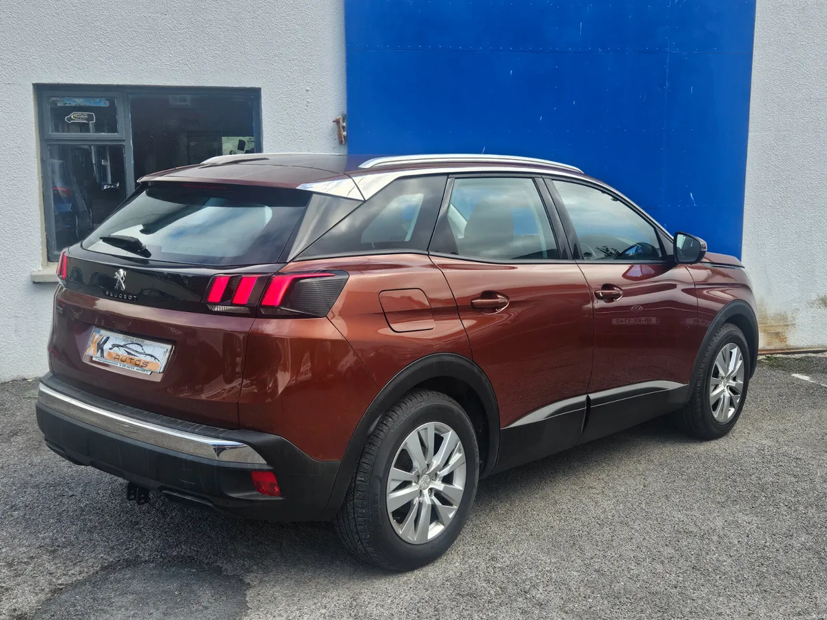 2017 Peugeot 3008 | Timing Belt Fitted, 1.6 Diesel - Image 3