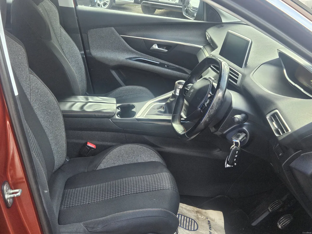 2017 Peugeot 3008 | Timing Belt Fitted, 1.6 Diesel - Image 5