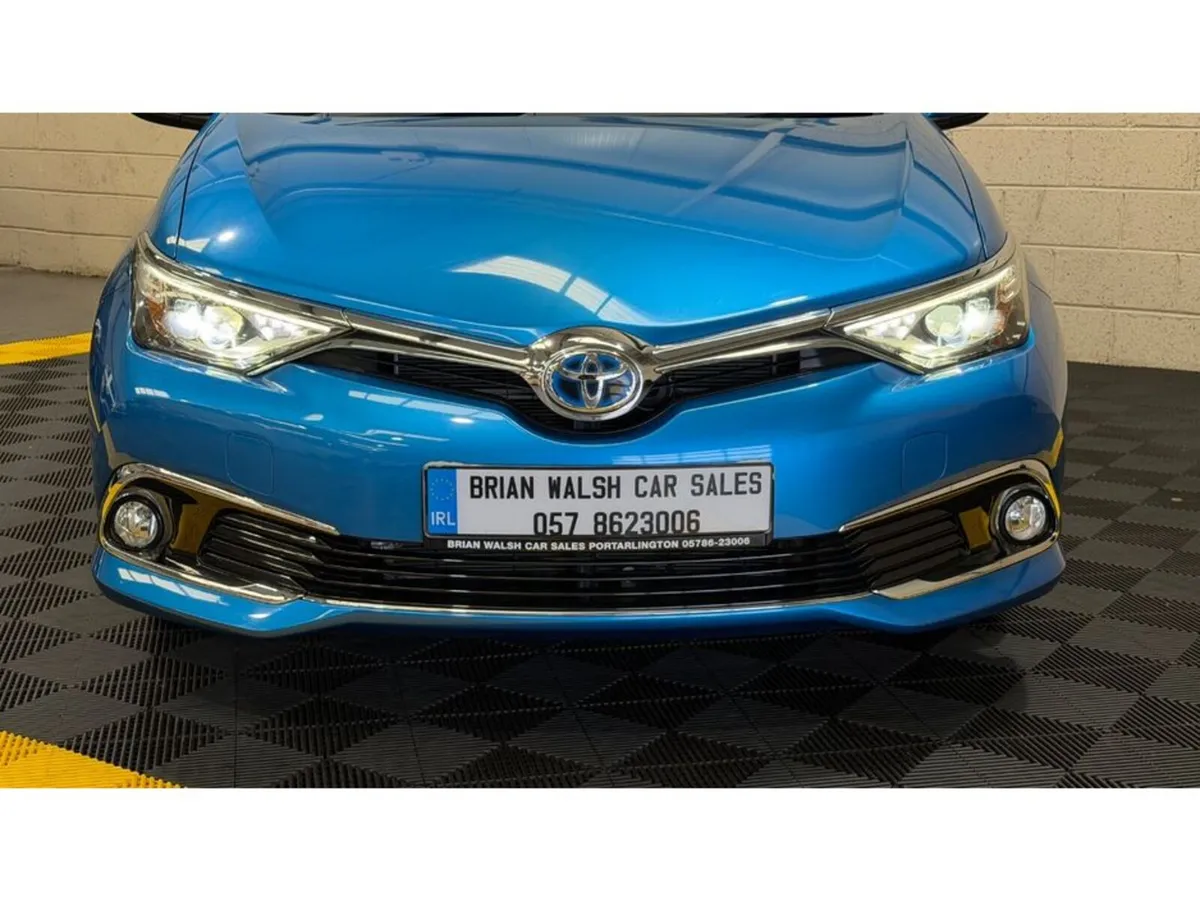 Toyota Auris HYBRID - Image 6