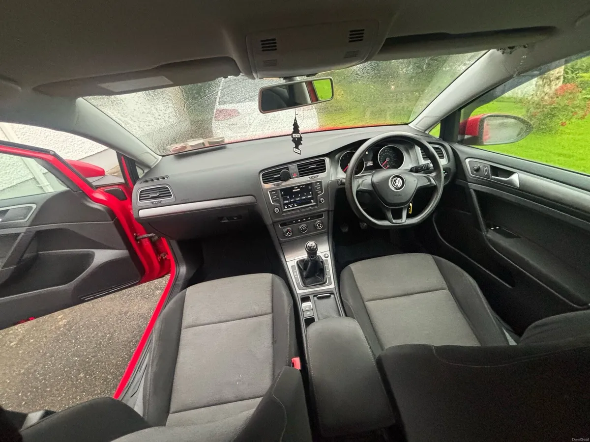 Volkswagen Golf 2013 - Image 4