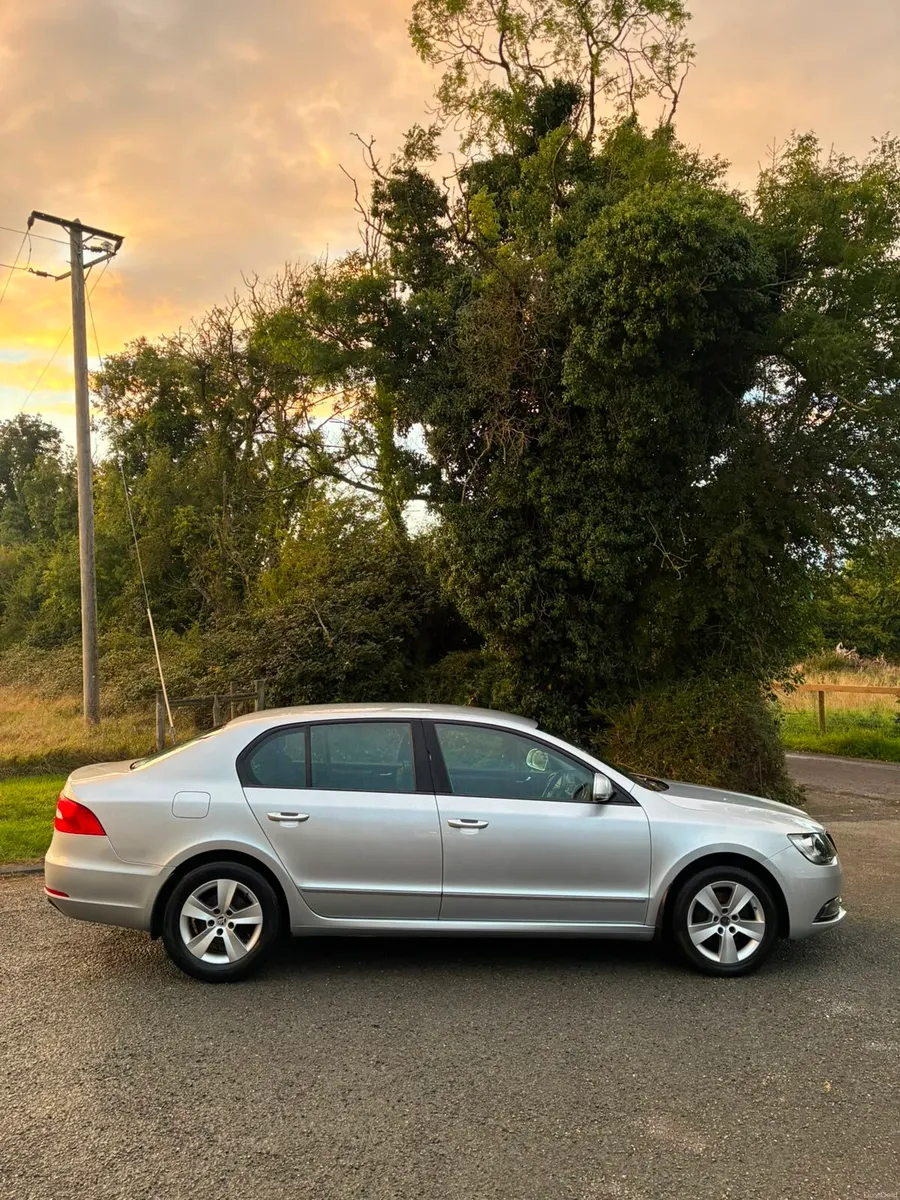 Skoda Superb - Image 6