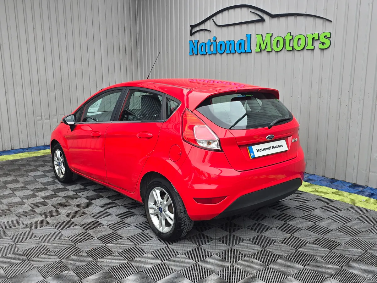 2014 Ford Fiesta ZETEC 1.2 PETROL - Image 6