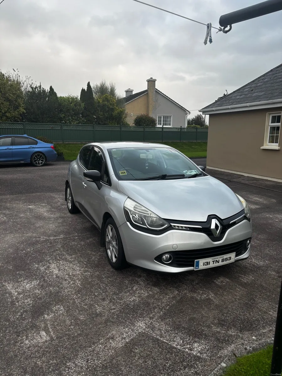 Renault Clio - Image 2