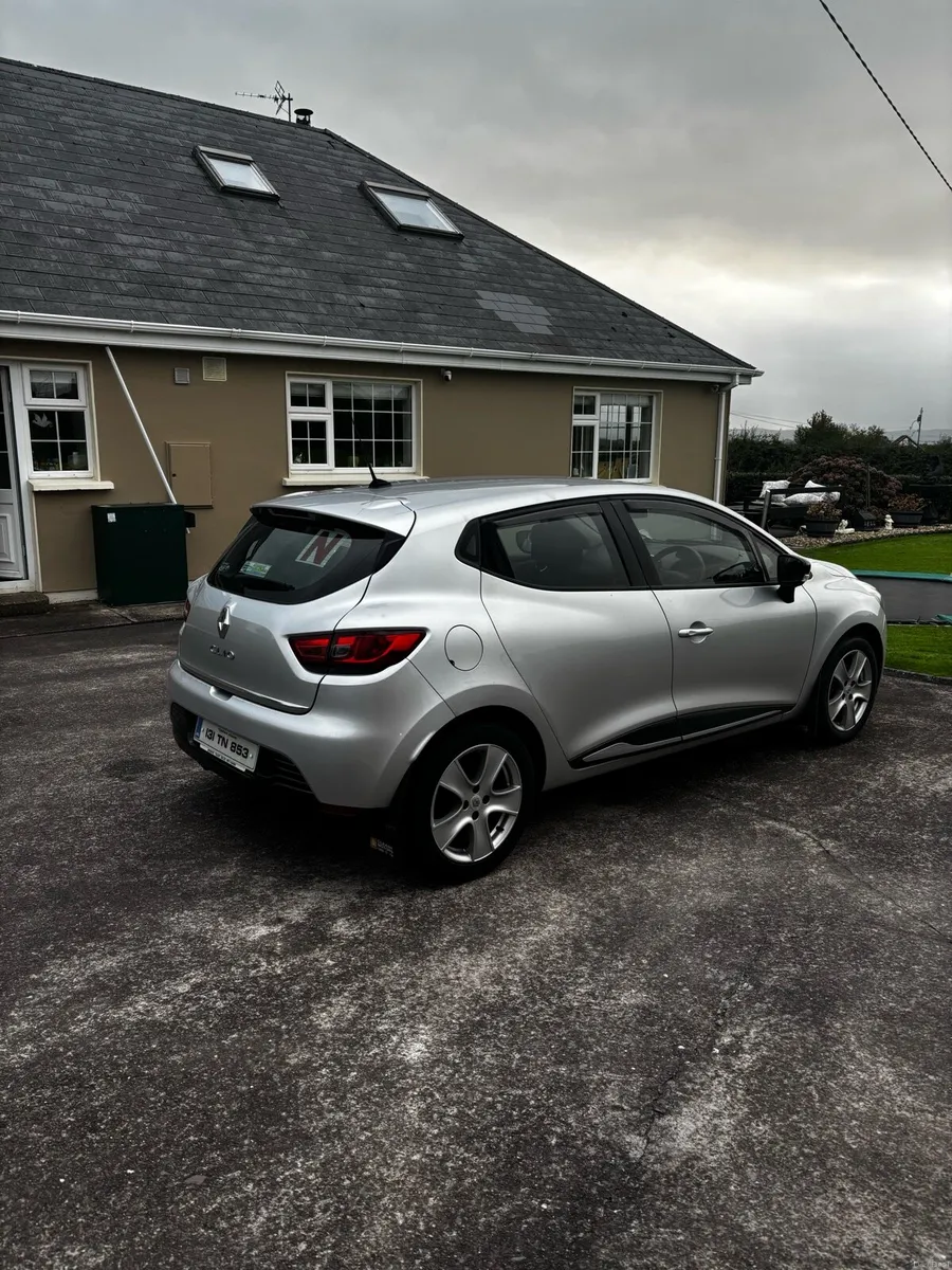 Renault Clio - Image 3