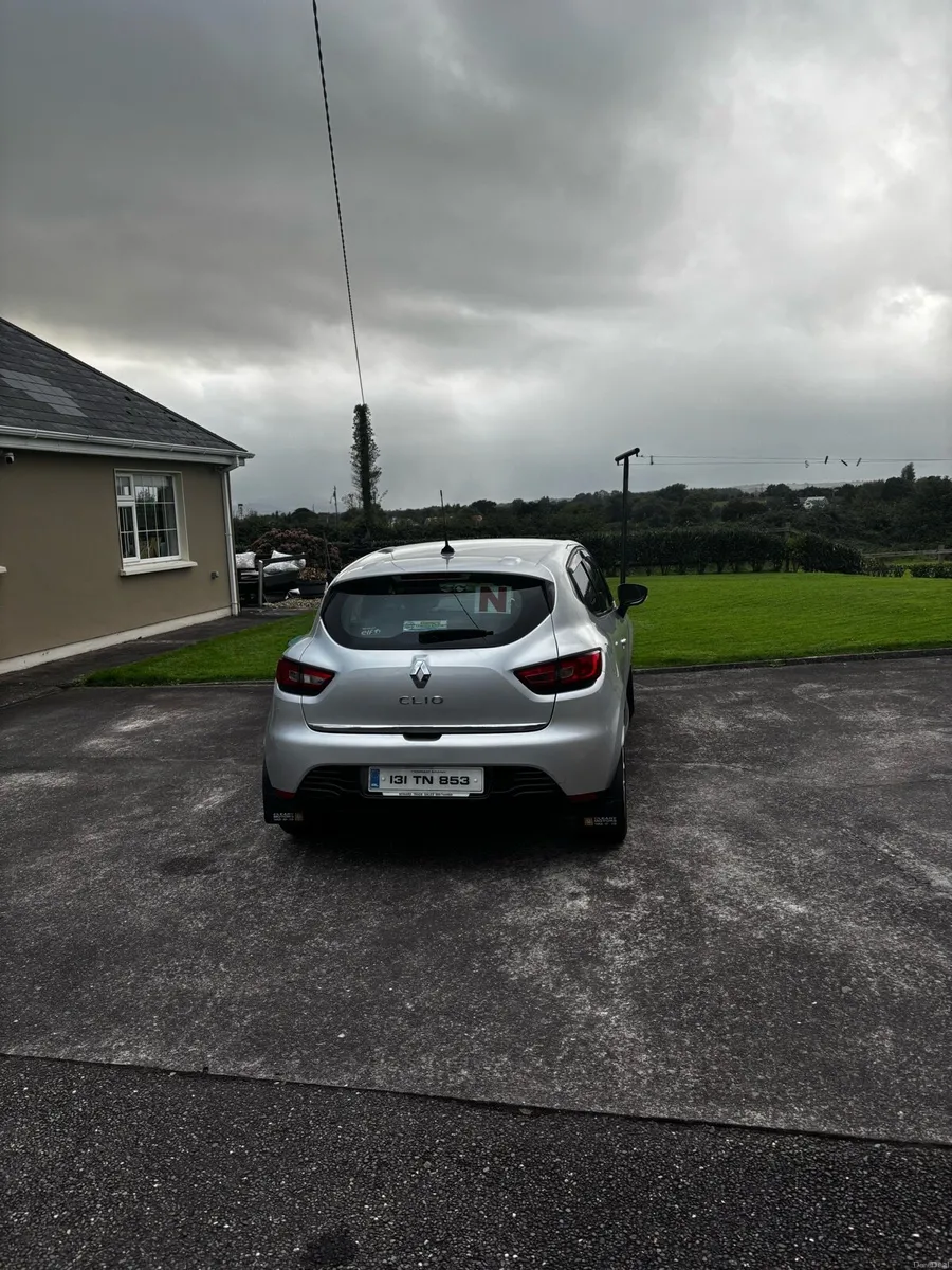 Renault Clio - Image 4