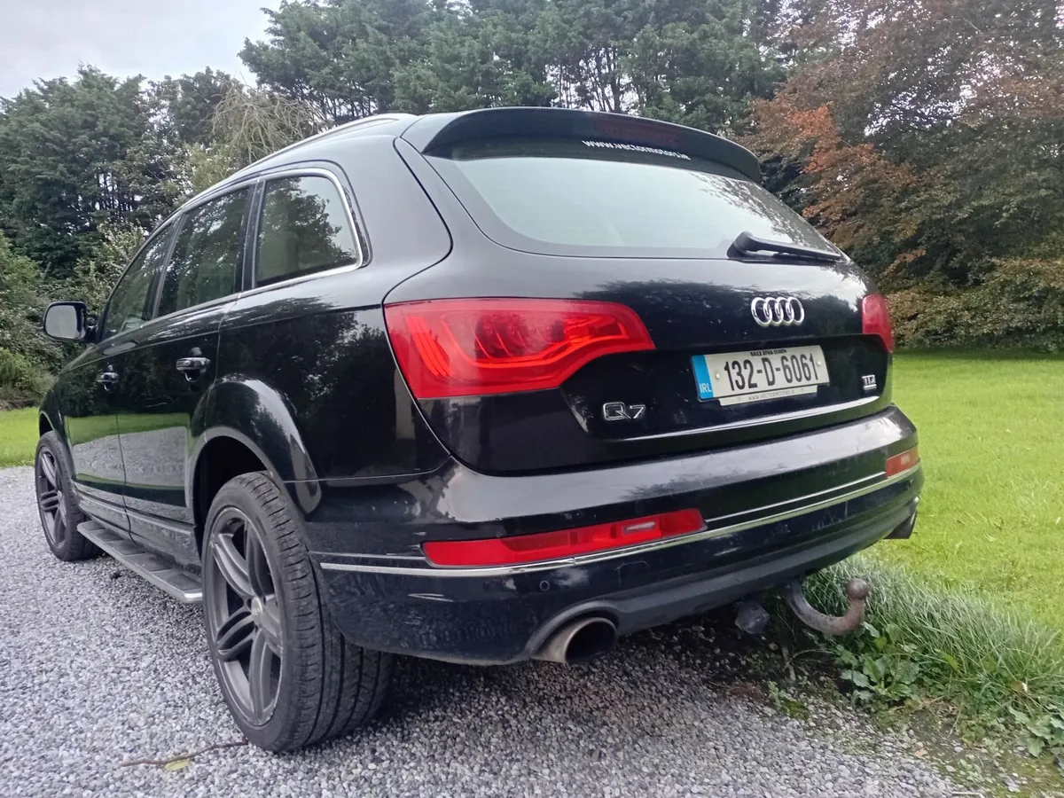 Audi Q7 2013 - Image 5