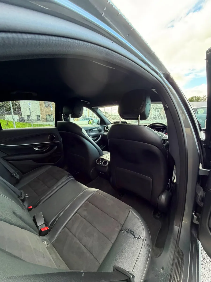 Mercedes-Benz E-Class 2018 - Image 5
