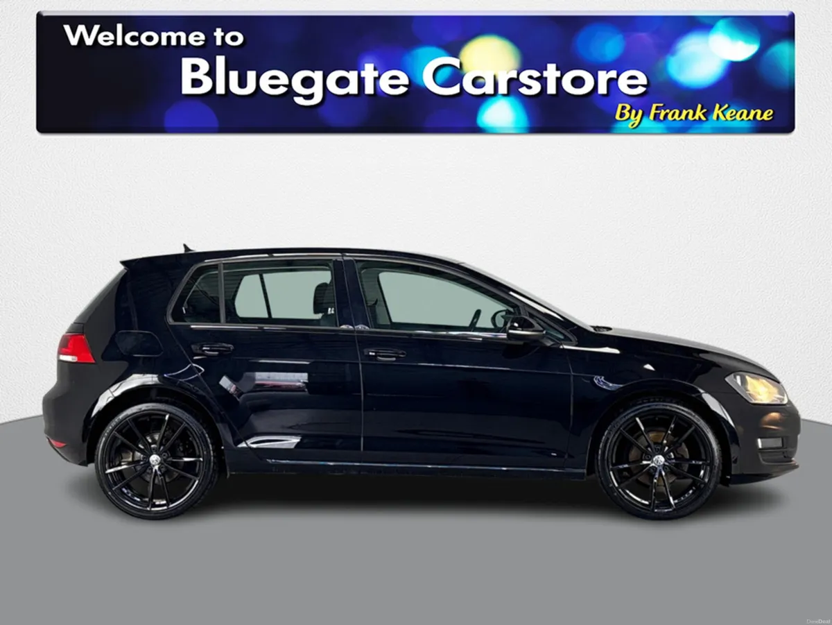 Volkswagen Golf 1.6 TDI MATCH EDITION BLUEMOTION** - Image 2
