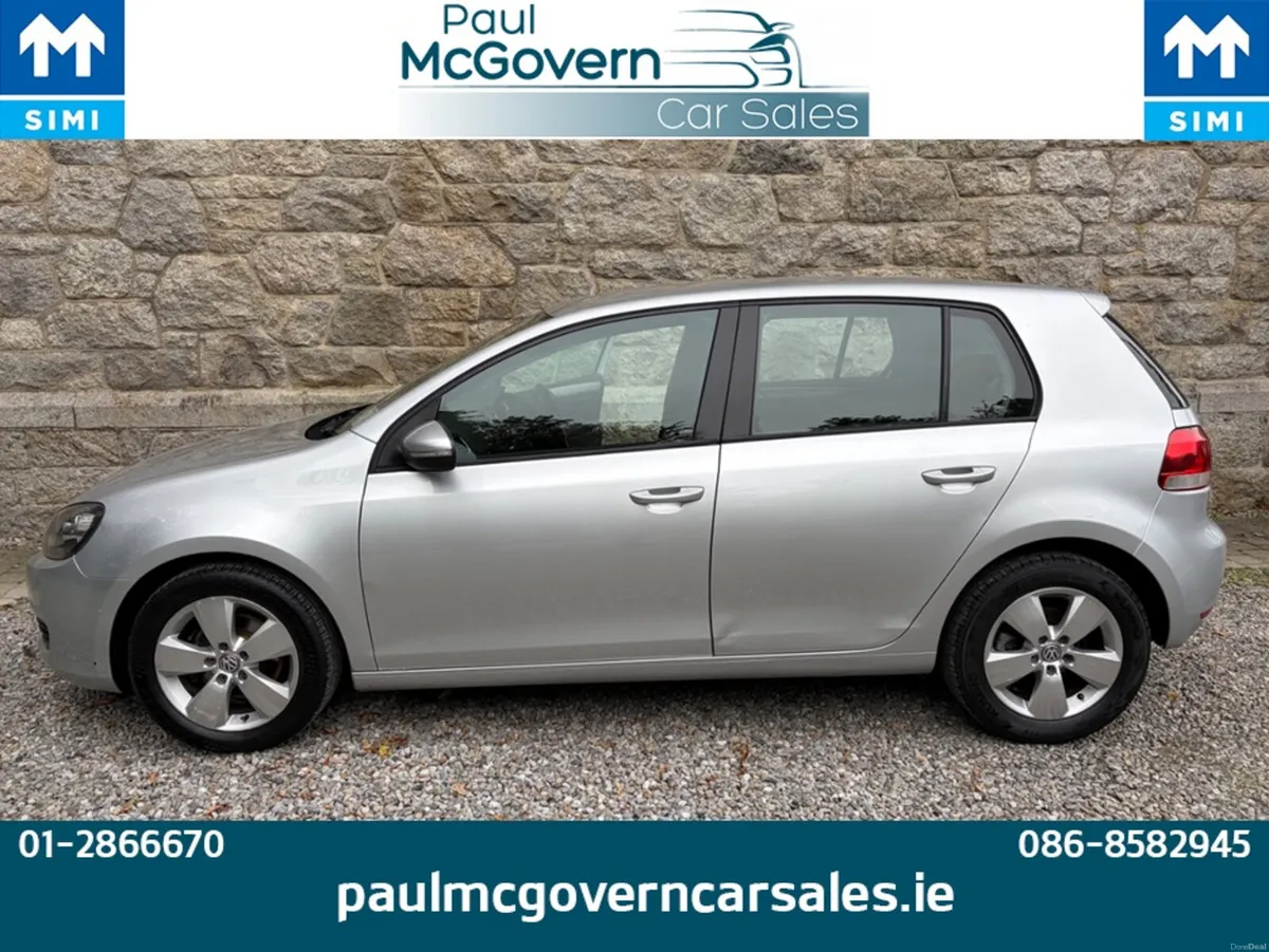 Volkswagen Golf TRENDLINE 1.2 TSI MANUAL 5SPEED 85 - Image 2