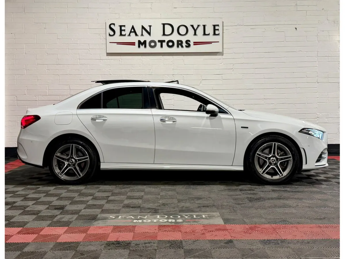 Mercedes-Benz A-Class 2021 A250 E AMG LINE PREMIUM - Image 5