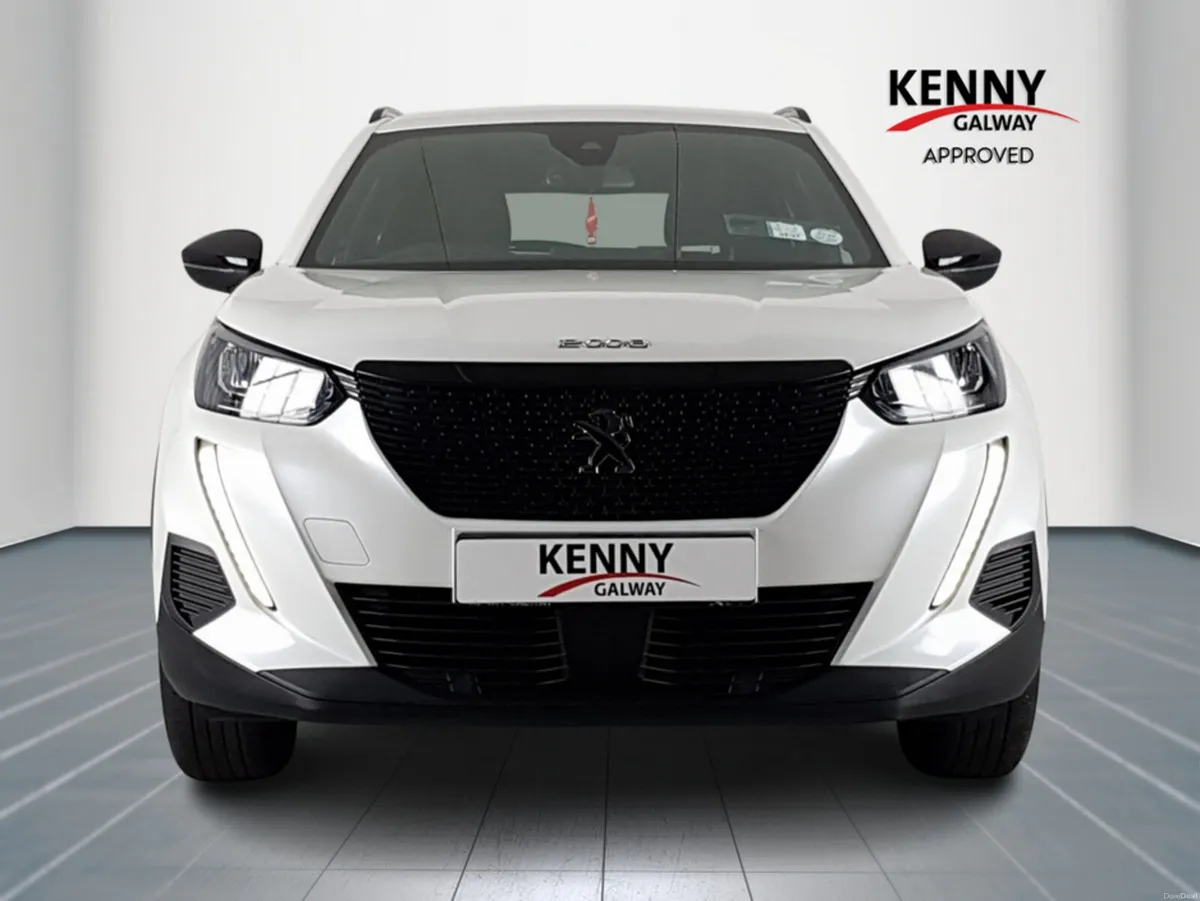 Peugeot 2008 ACTIVE 1.2 100 6.4 4DR - Image 2