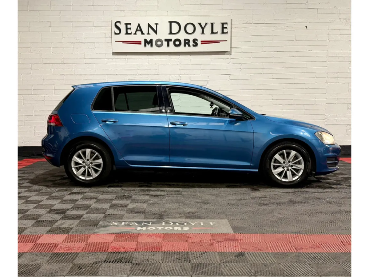 Volkswagen Golf 1.2 TSI PETROL AUTOMATIC 5DR - Image 4