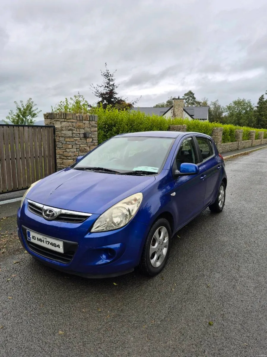 10 Hyundai I20 1.4 Petrol - Image 2