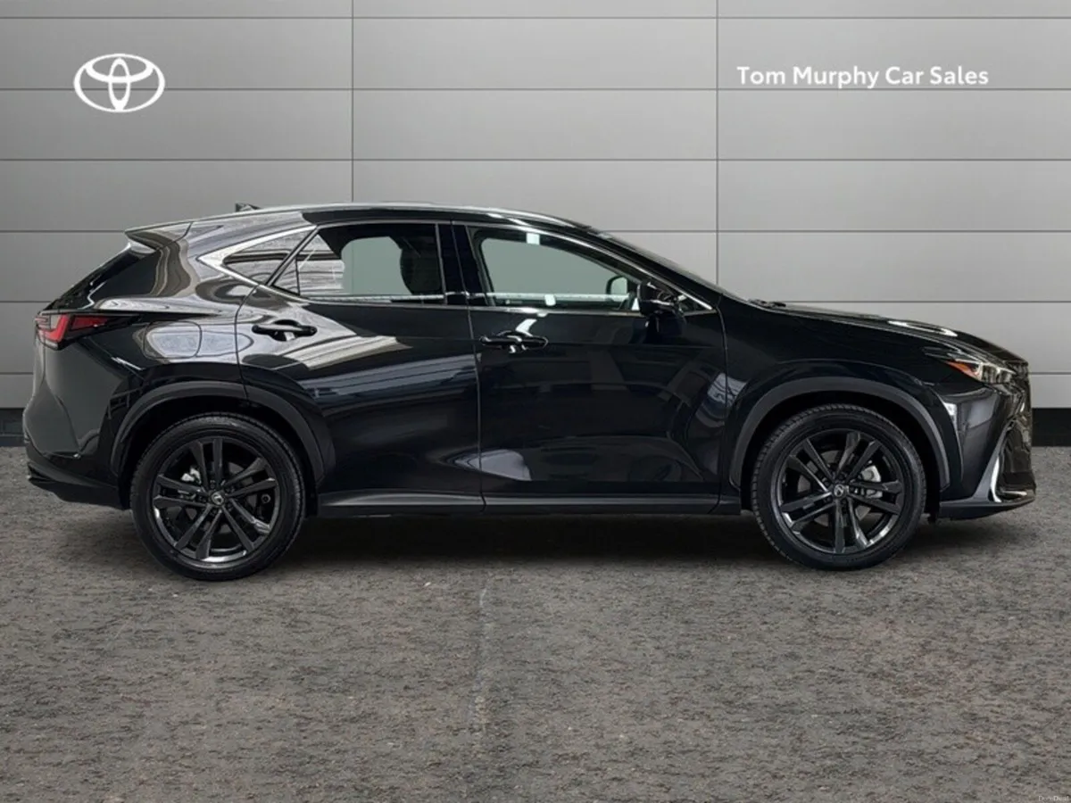 Lexus NX 450h+ NX450H+ PREMIUM - EX MANAGEMENT CAR - Image 5