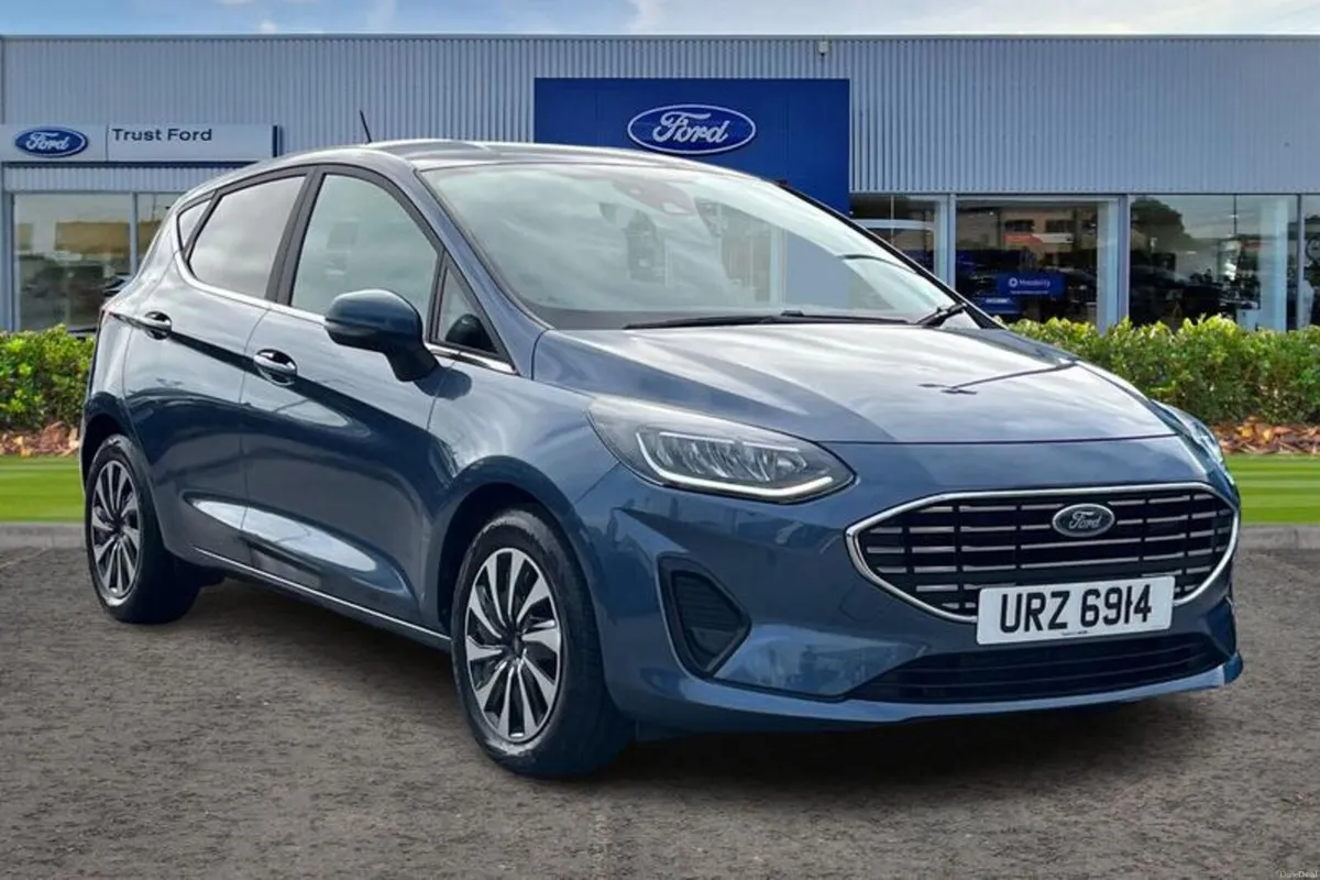 Ford Fiesta 1.0 EcoBoost Hybrid mHEV 125 Titanium - Image 1