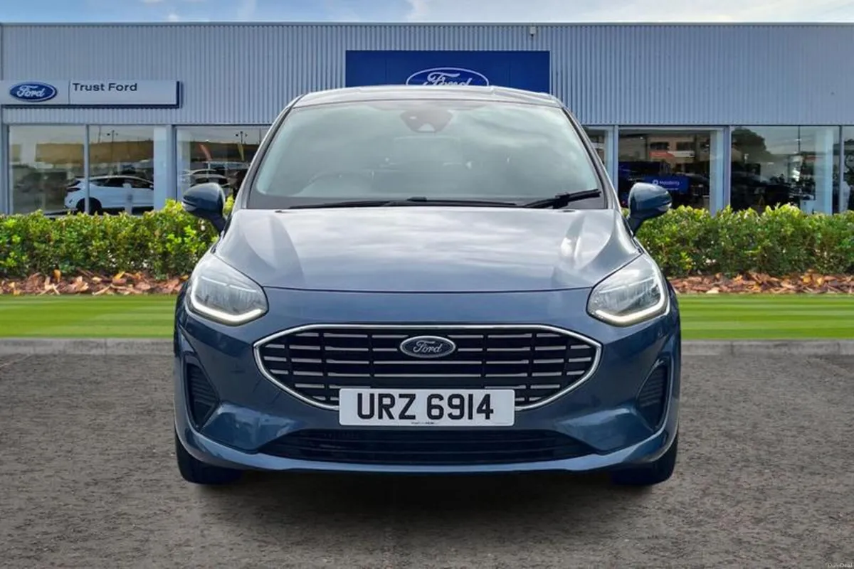 Ford Fiesta 1.0 EcoBoost Hybrid mHEV 125 Titanium - Image 6