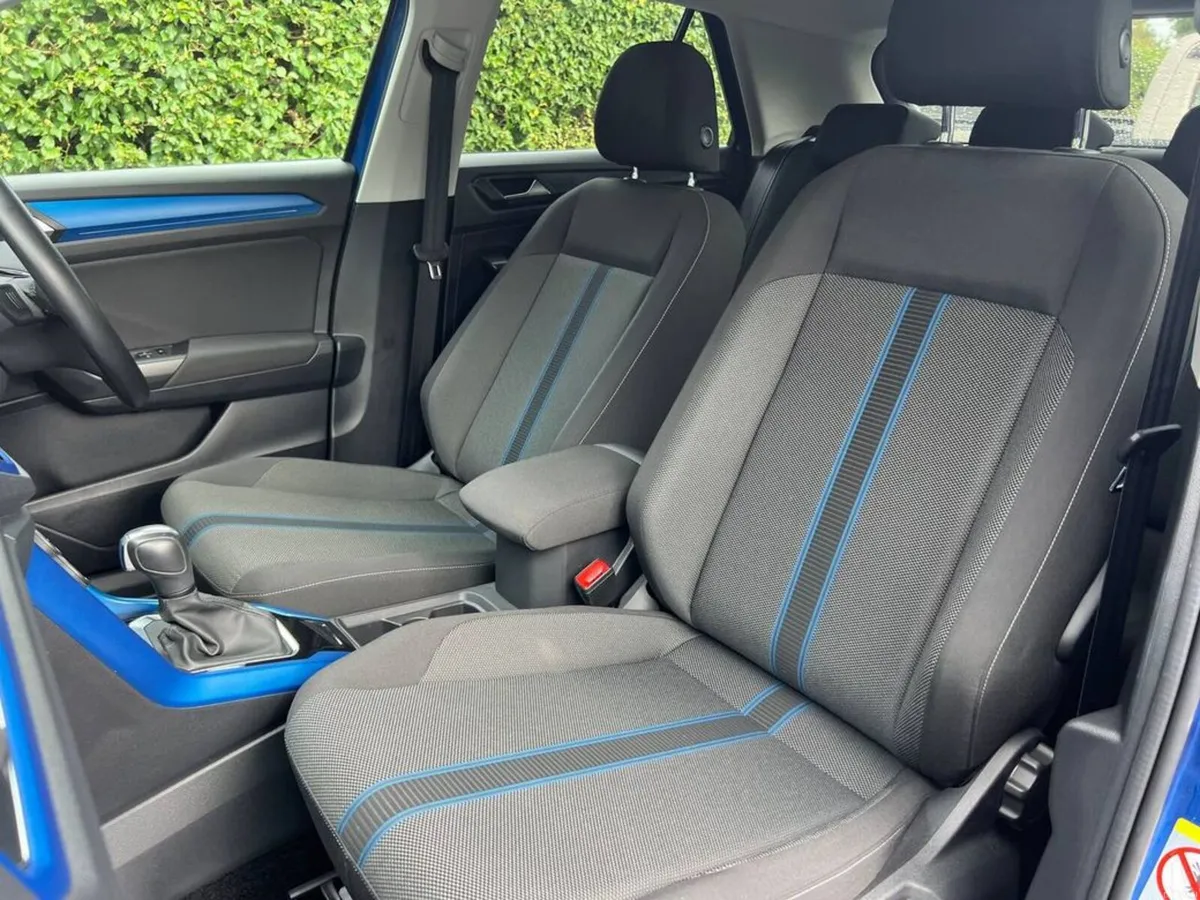 Volkswagen T-Roc STYLE 2.0 TDI AUTO // LOW MILEAGE - Image 6
