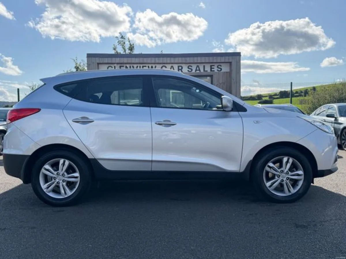 Hyundai ix35 1.7 Comfort - FULL SERVICE HISTORY - Image 5