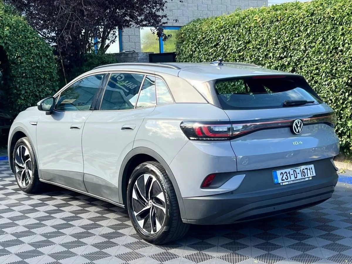 Volkswagen ID.4 PRO 77KWH // DUAL ZONE CLIMATE CON - Image 5