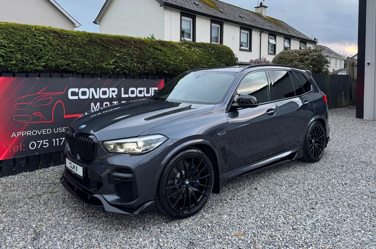 2022 221 BMW X5 45E M Sport X Drive M Performance - Image 3