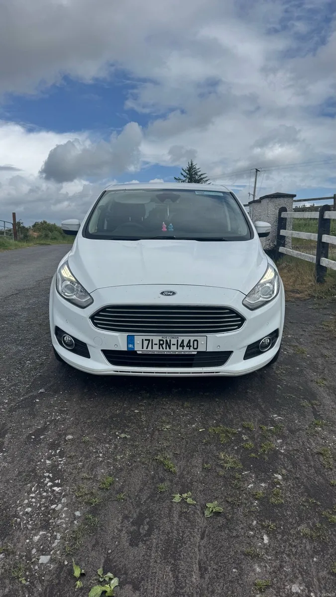 Ford S-Max 2.0 TDCI Titanium 150hp - Image 2