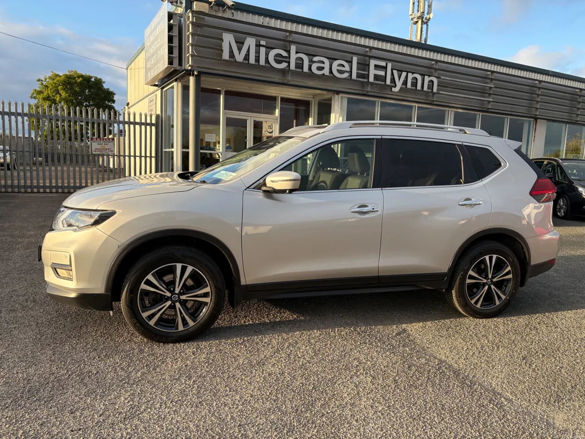 Nissan X-Trail 1.7 SV Premium 7 seater FSH 202 - Image 5
