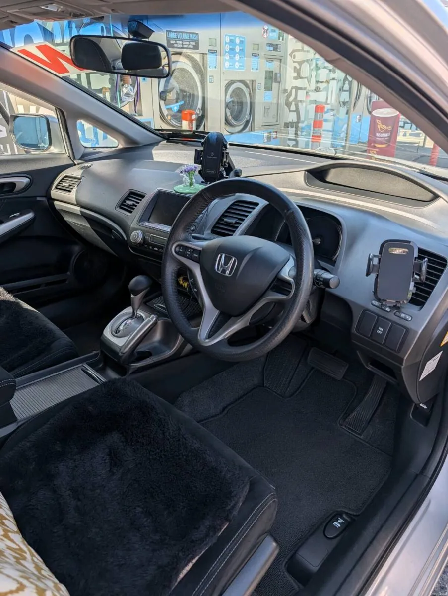 Honda Civic 2010 - Image 4