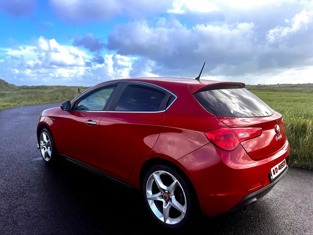 2011 Alfa Romeo Giulietta 2.0 JTDm - Image 3