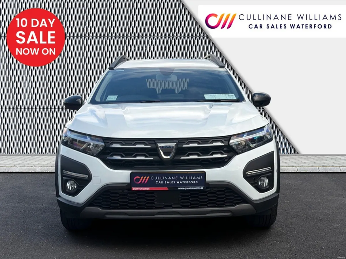 Dacia Jogger 2023 EXTREME SE 1.0 PETROL 7 SEATER - Image 2