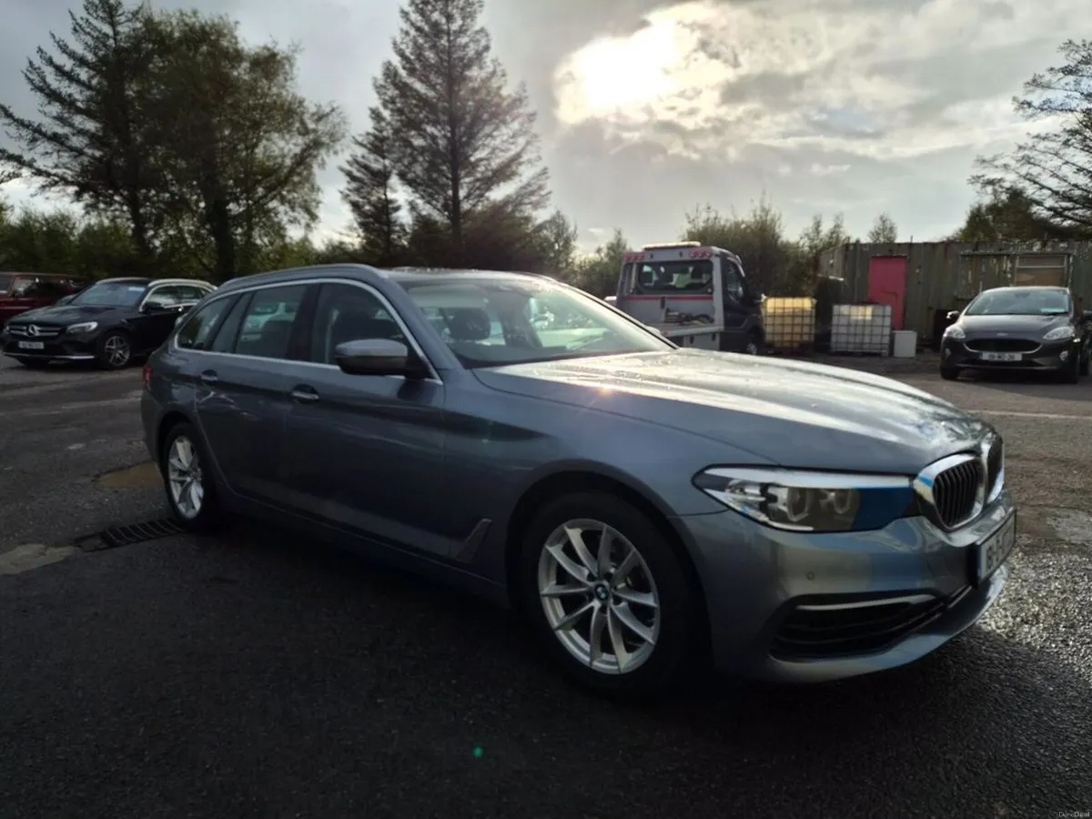 BMW 5-Series 520D SE Estate Auto - Image 1