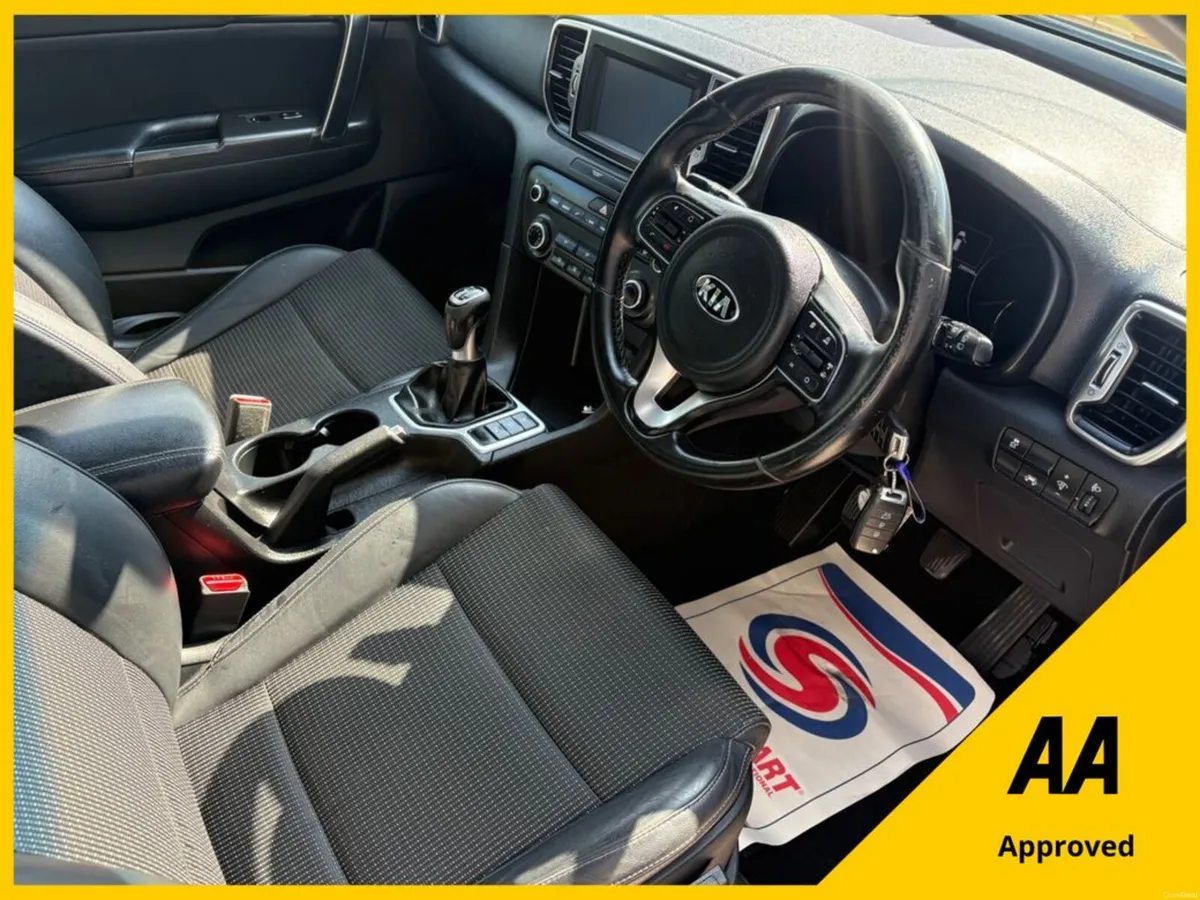 Kia Sportage 1.7 CRDi 115 EX €7995 - Image 2