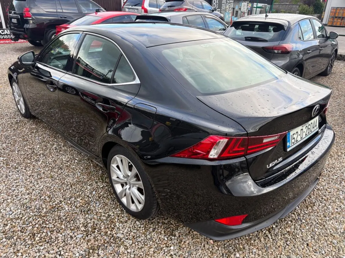 Lexus IS 2.5 Petrol Hybrid Executive Automatic - Image 5