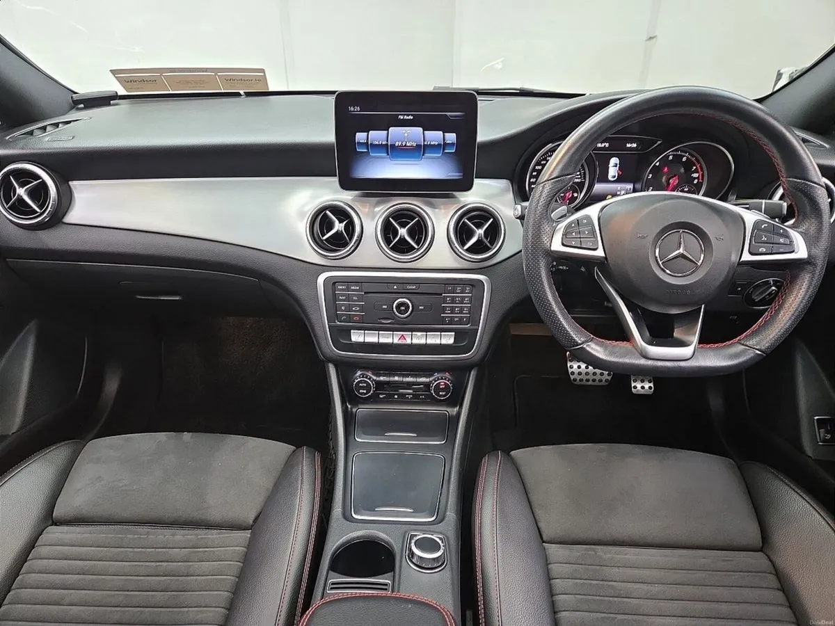 Mercedes-Benz CLA CLA180 AMG Line *PAN ROOF* - Image 3