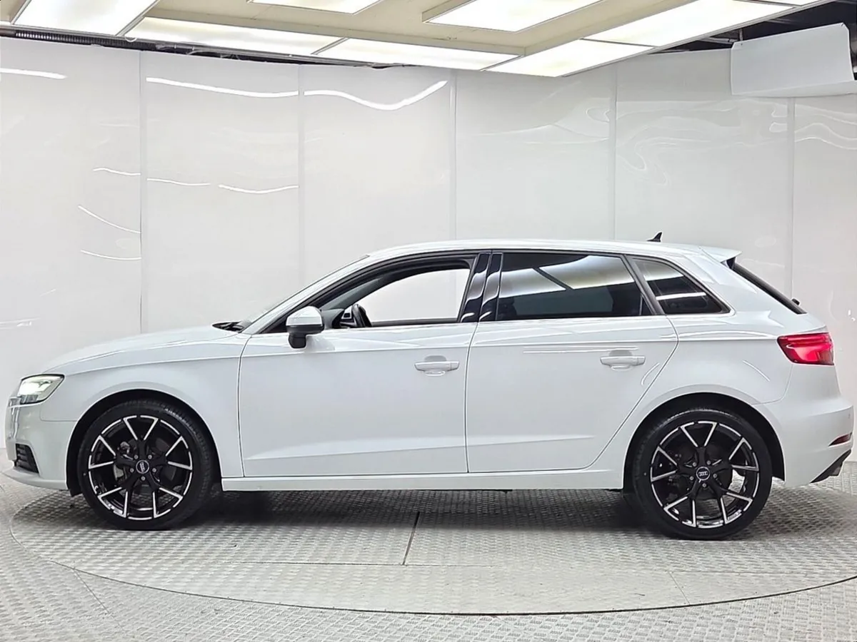 Audi A3 30TFSI Sport S-Tronic - Image 5