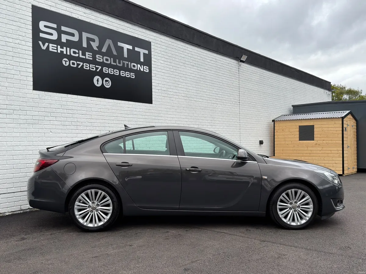 2015 Vauxhall Insignia Design Nav 2.0 CDTI 140ps - Image 5