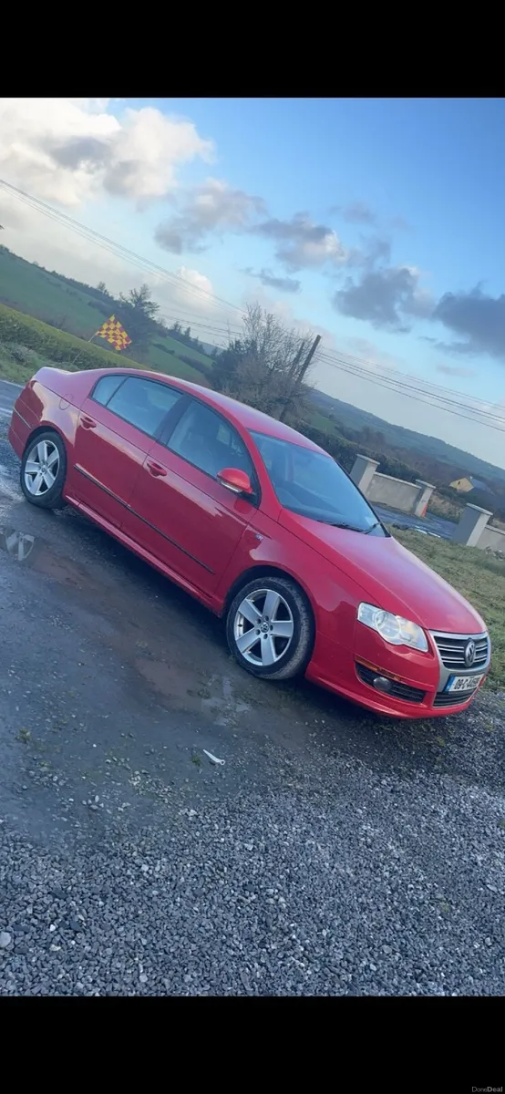 Volkswagen Passat 2009 R line - Image 1