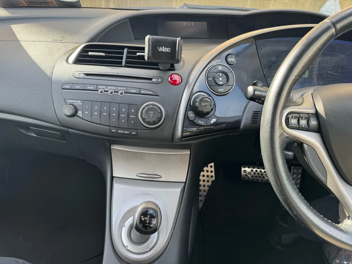 Honda Civic - Image 6