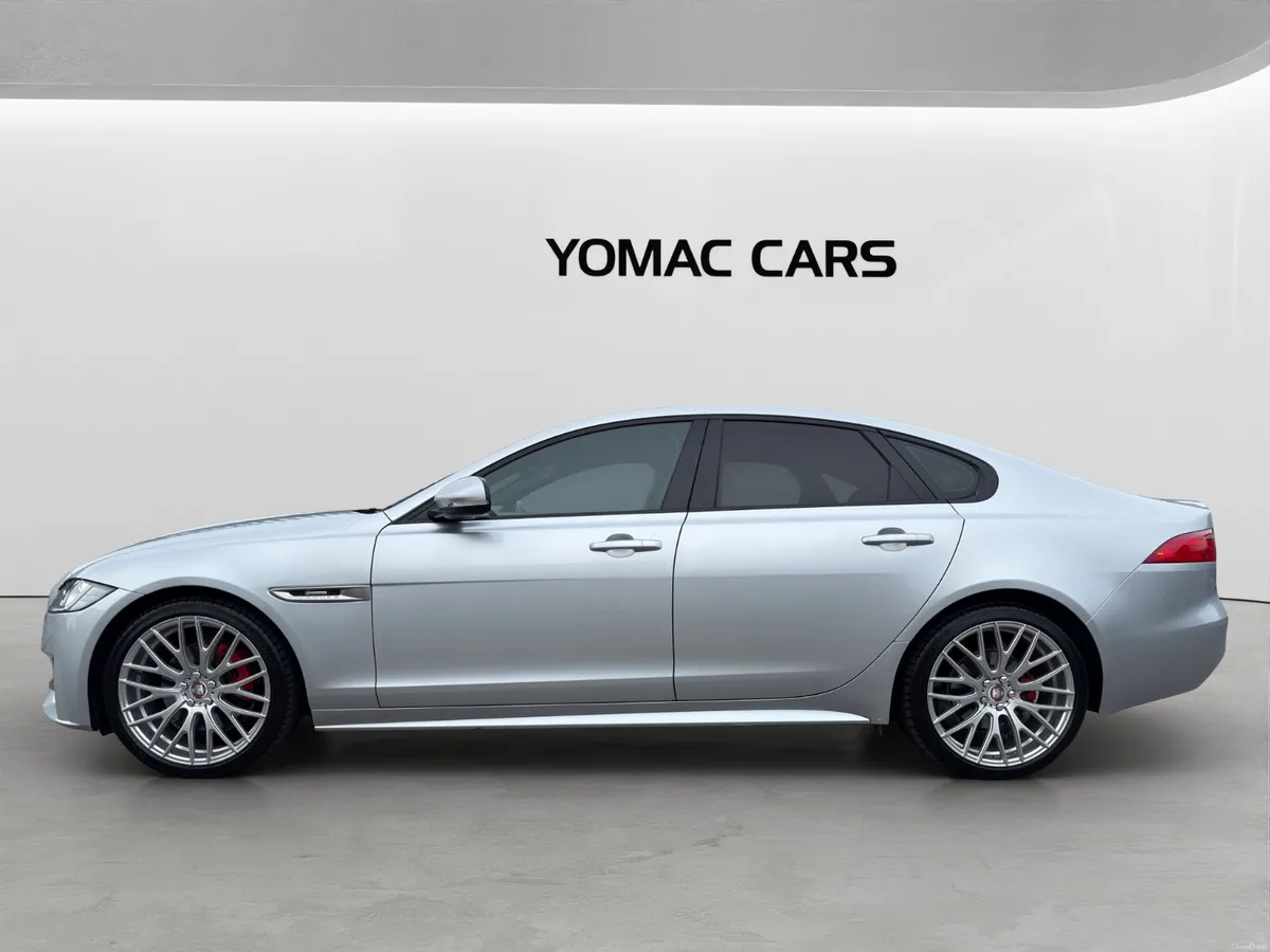JAGUAR XF 2016 R-SPORT 2.0D AUTO - Image 5