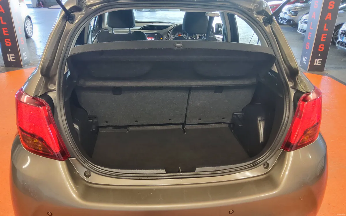 Toyota Yaris 2016 - Image 4