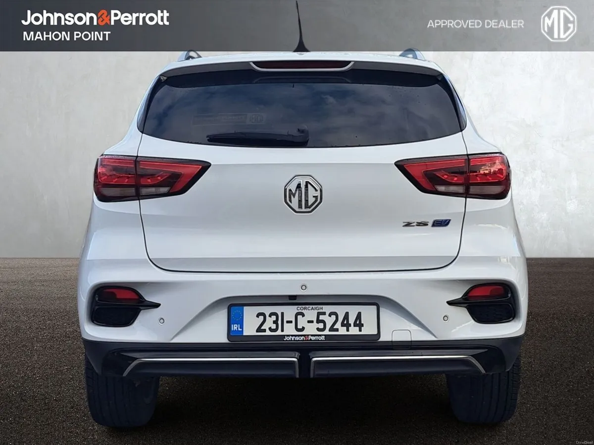 MG ZS EXCLUSIVE TOP SPEC - Image 5