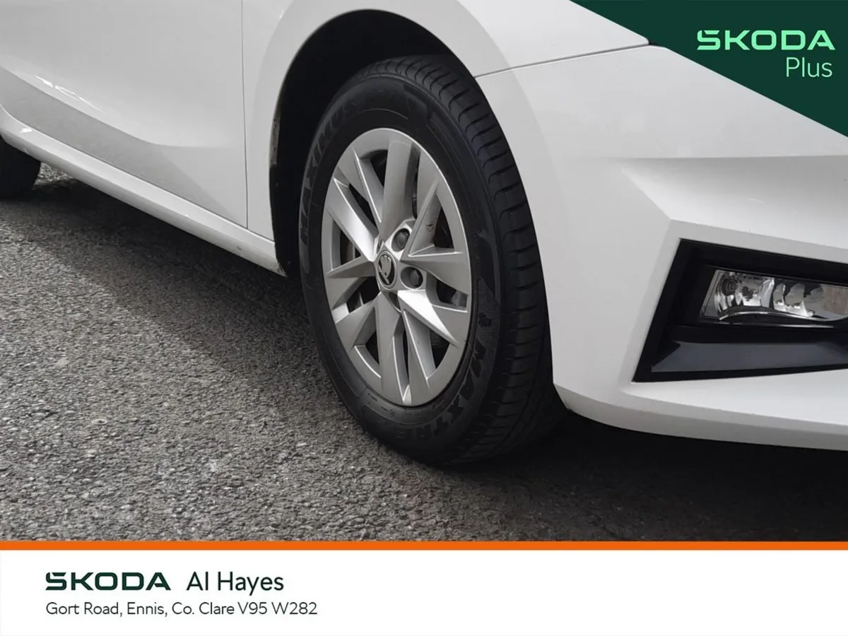 Skoda Fabia **FLASH SALE**TSI ENGINE**AMBITION 1.0 - Image 6