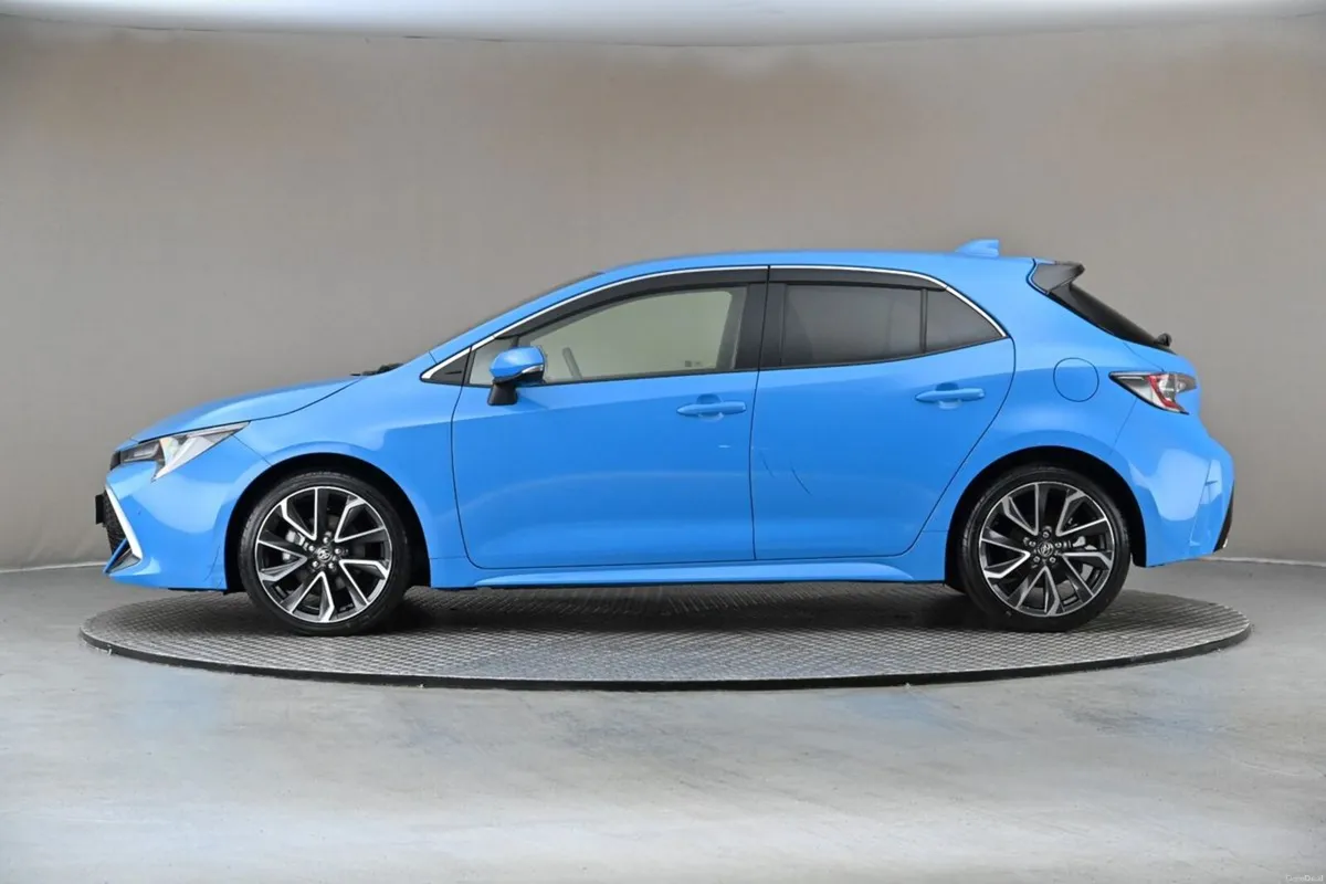 Toyota Corolla 1.8 HYBRID SPORT **DIG DASH**HUP**R - Image 5