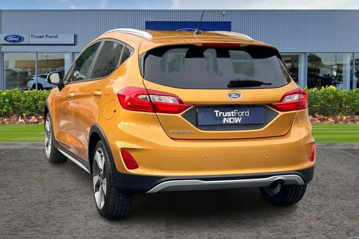 Ford Fiesta 1.0 EcoBoost 125 Active X 5dr - Image 2