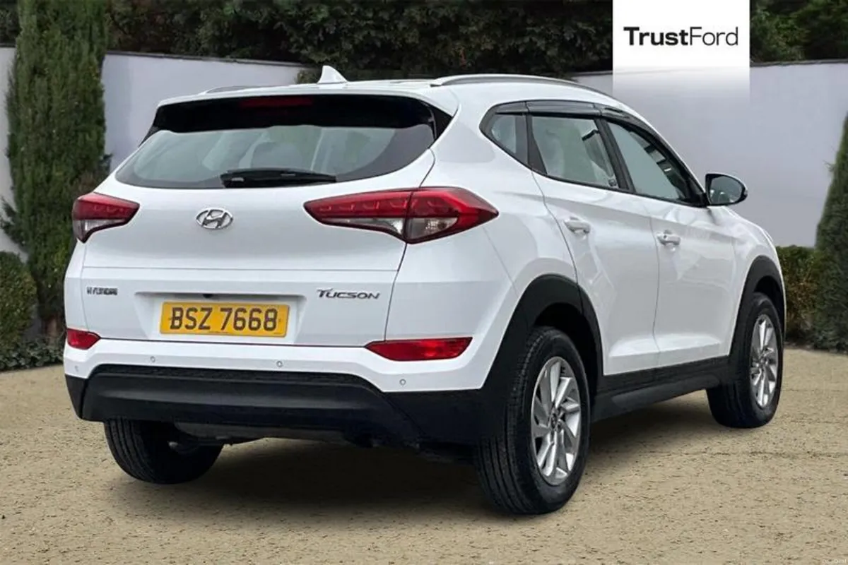 Hyundai Tucson 1.6 GDi Blue Drive SE Nav 5dr 2WD - Image 4