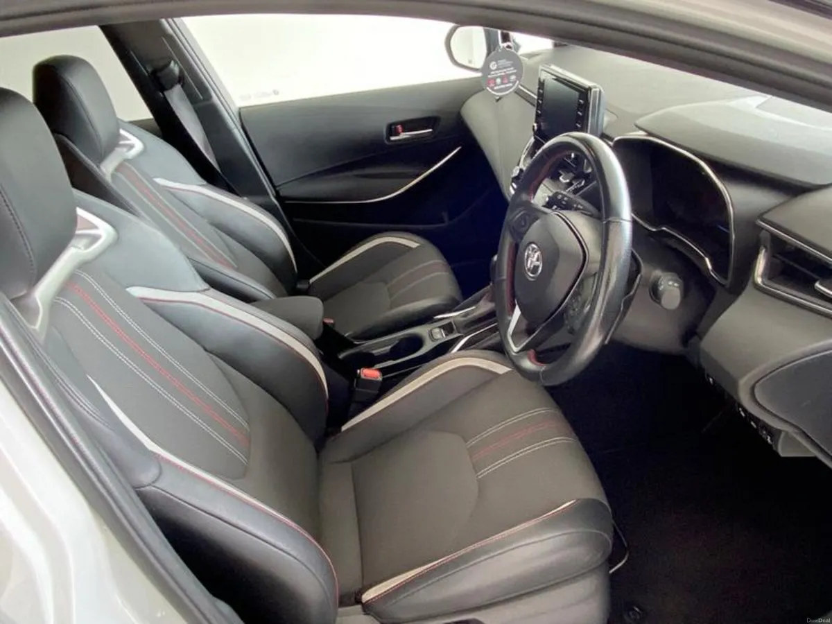 Toyota Corolla 2.0 VVT-i Hybrid GR Sport 5dr CVT - Image 4