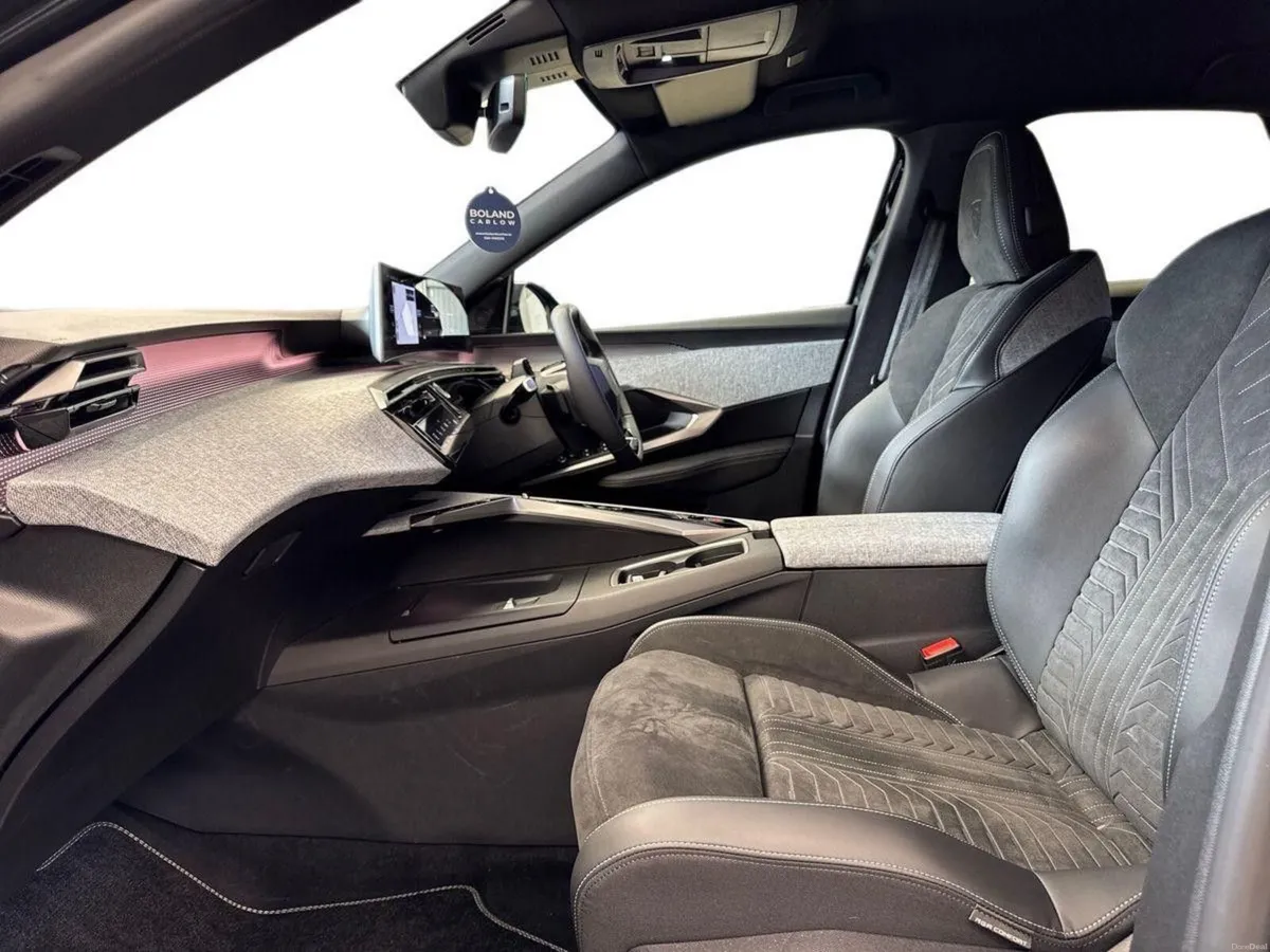 Peugeot 3008 1.2 MHEV GT EXEC LINE *TOP SPEC* € PE - Image 2