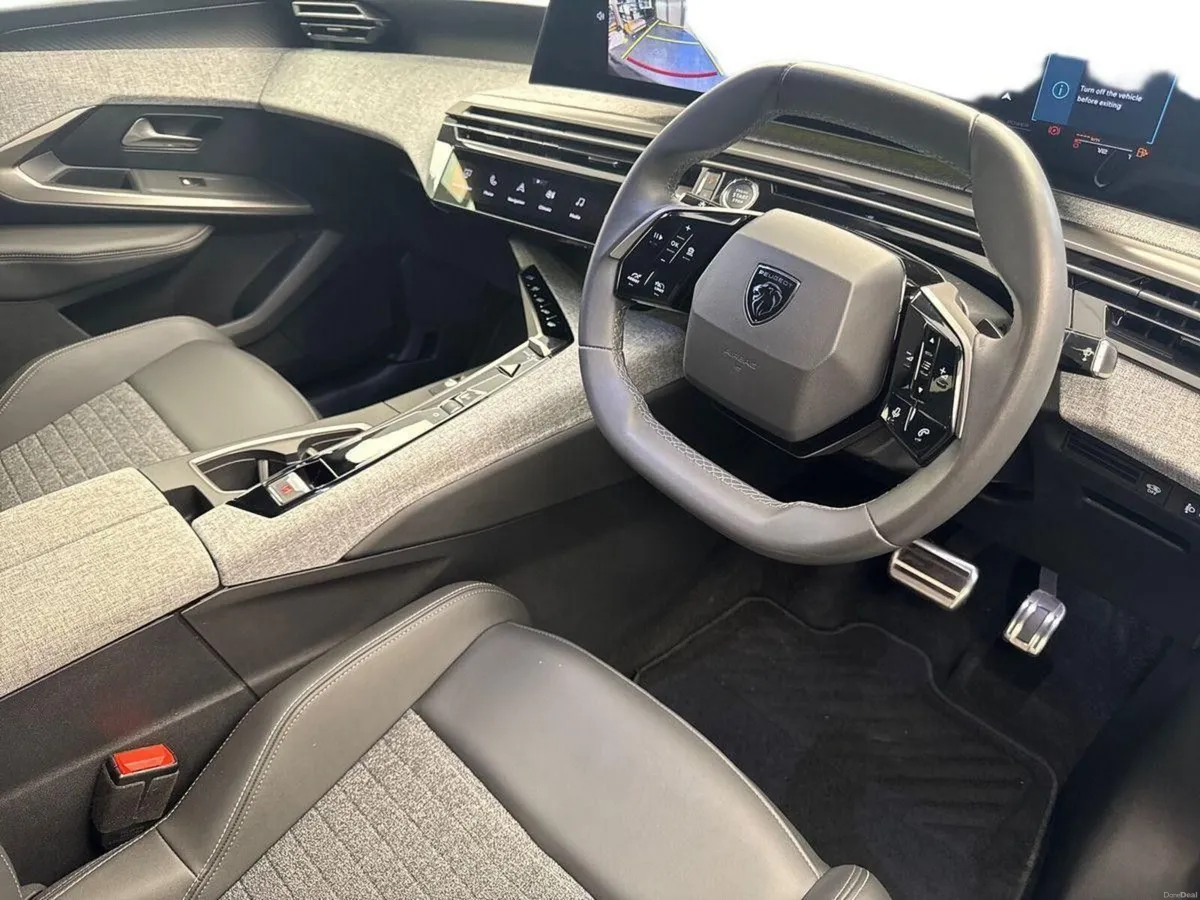 Peugeot 3008 1.2 ALLURE AUTO *WARRANTY 2030* €80 P - Image 6