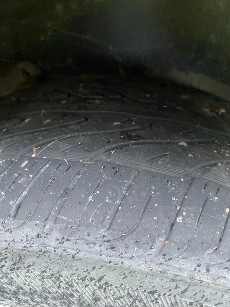 Suzuki Grand vitara for parts - Image 4